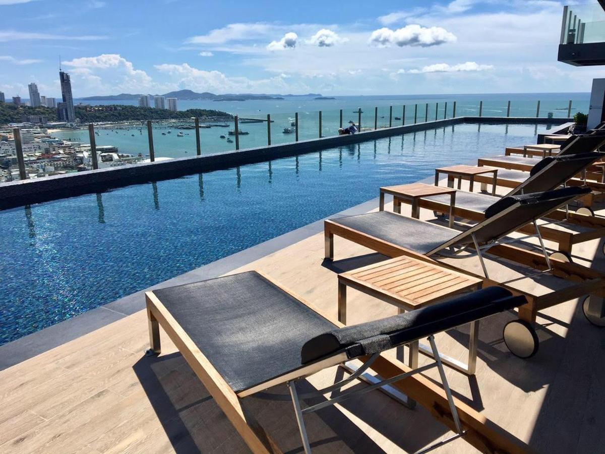 Aparthotel The Base Pattaya Zewnętrze zdjęcie