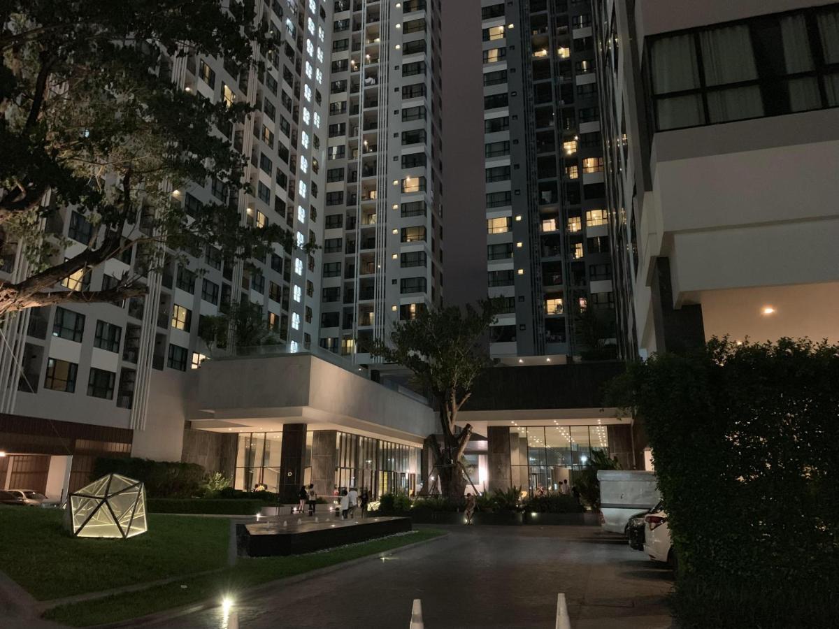 Aparthotel The Base Pattaya Zewnętrze zdjęcie