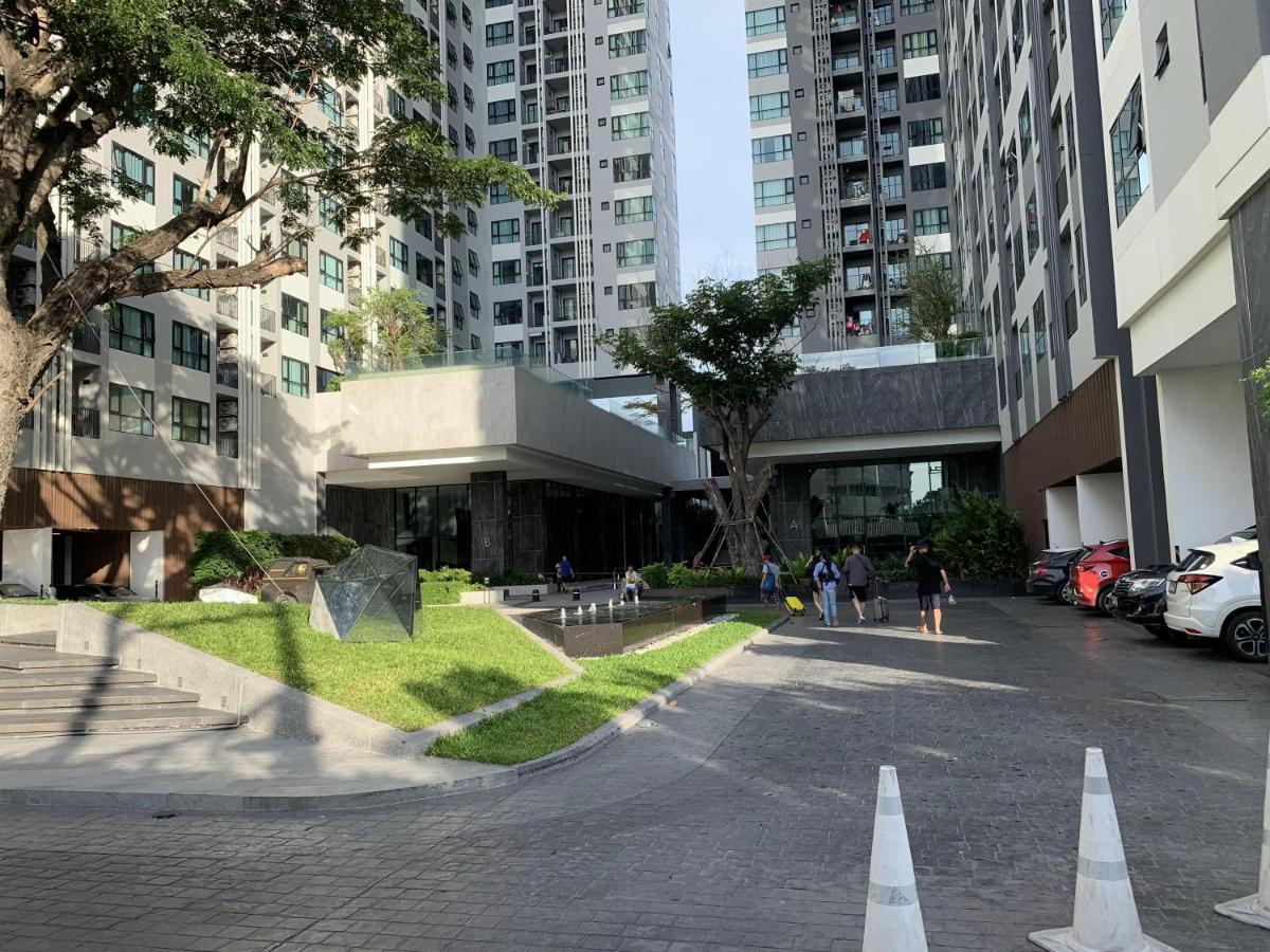 Aparthotel The Base Pattaya Zewnętrze zdjęcie