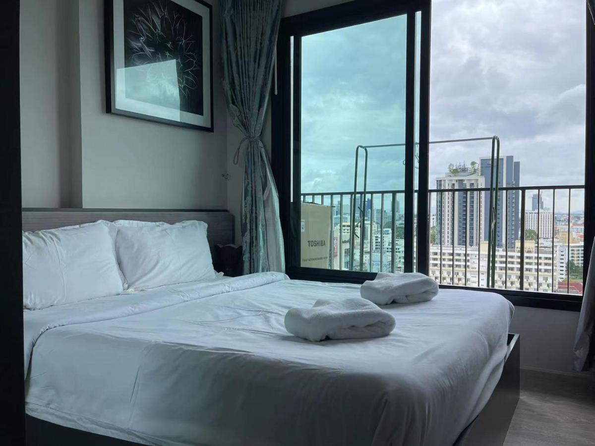 Aparthotel The Base Pattaya Zewnętrze zdjęcie