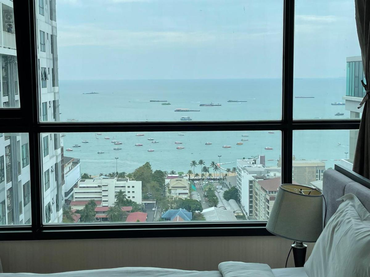Aparthotel The Base Pattaya Zewnętrze zdjęcie